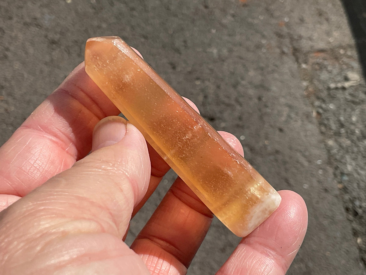 48g Honey Calcite Generator 1A