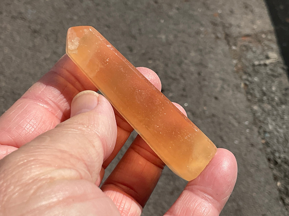 48g Honey Calcite Generator 1A