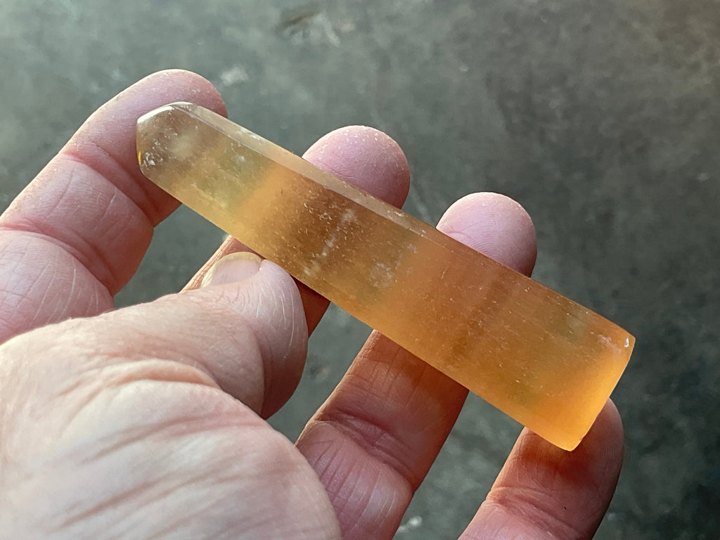 53g Honey Calcite Generator 2B