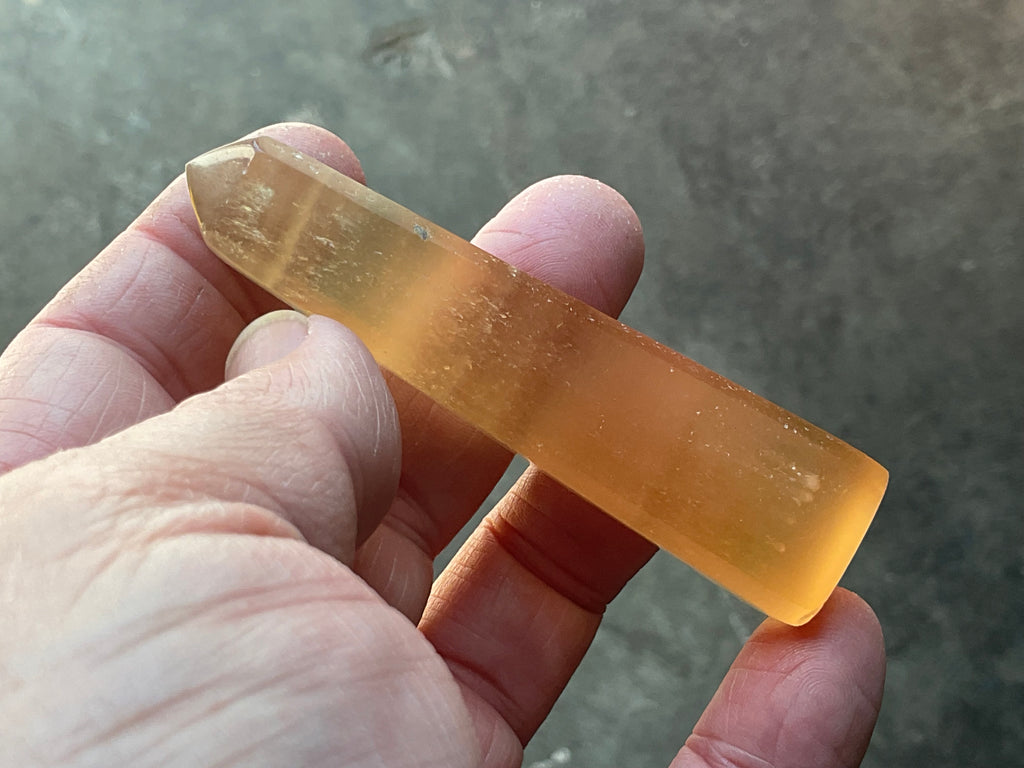 53g Honey Calcite Generator 2B