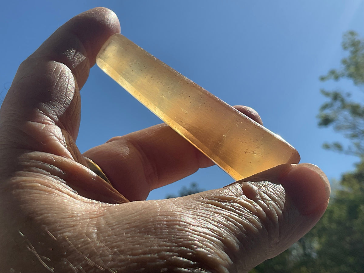 53g Honey Calcite Generator 2B
