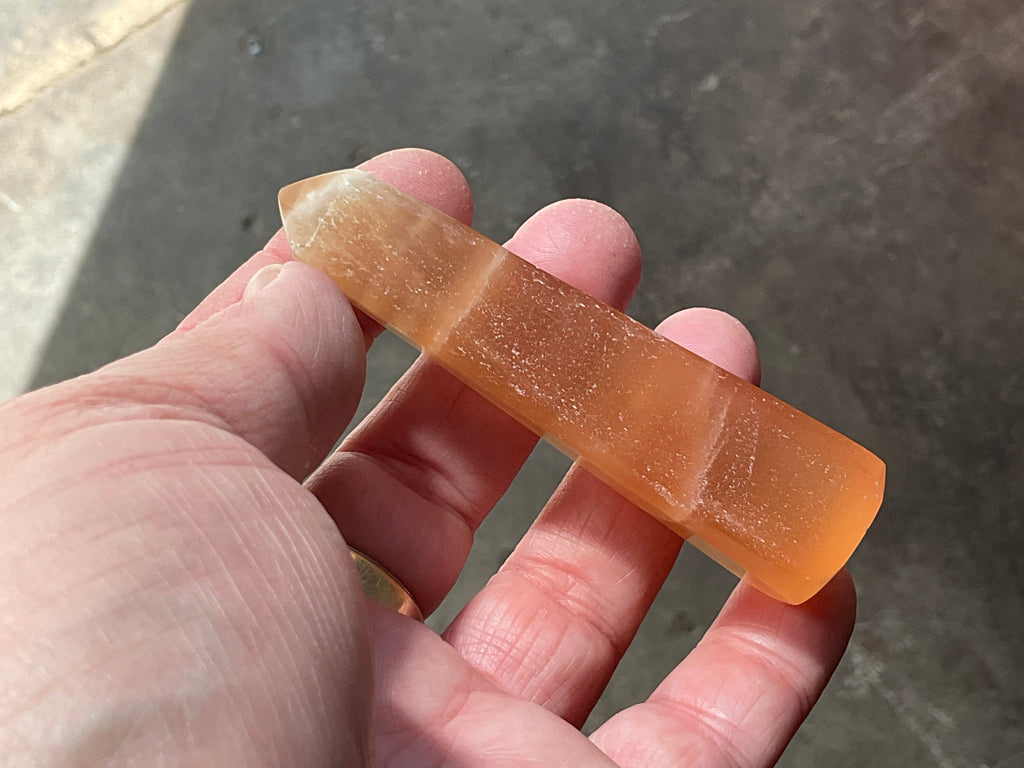 62g Honey Calcite Generator 2C