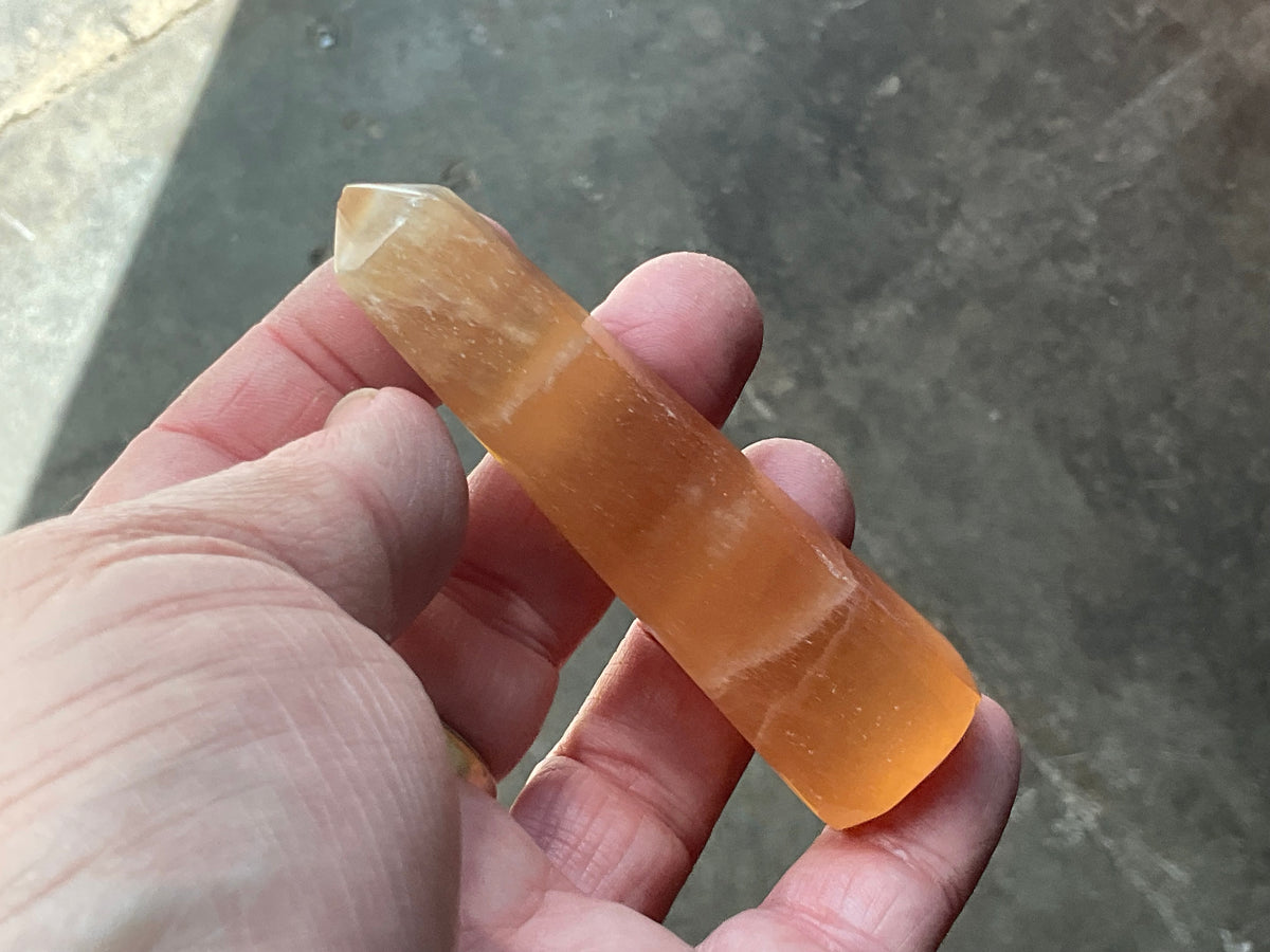 62g Honey Calcite Generator 2C