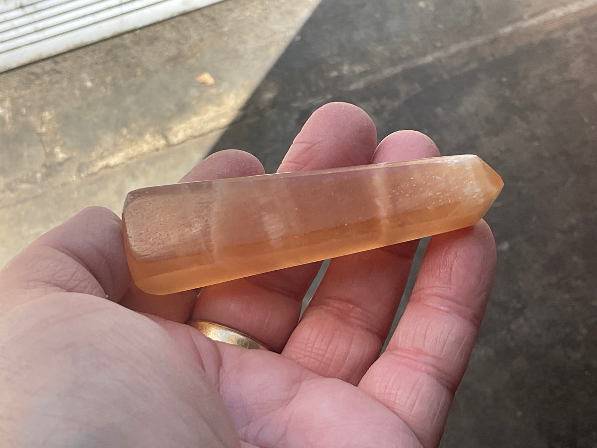 62g Honey Calcite Generator 2C