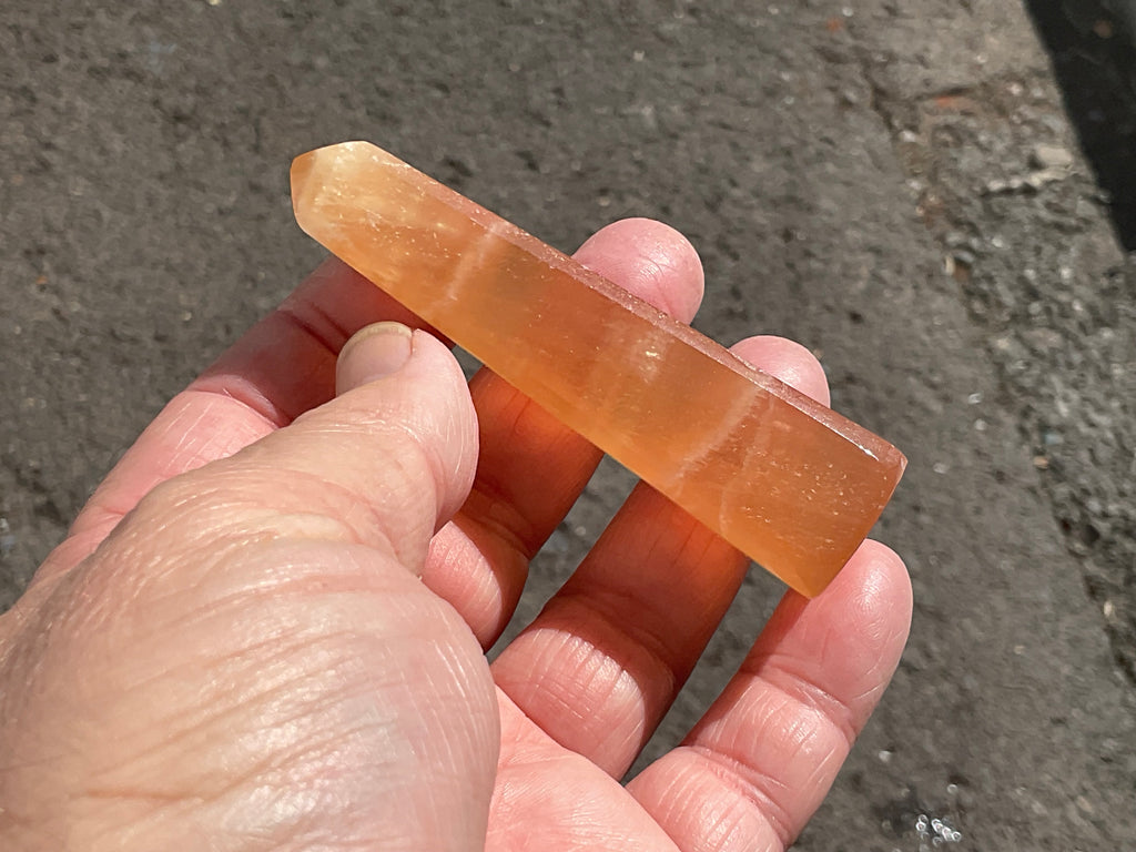 62g Honey Calcite Generator 2C
