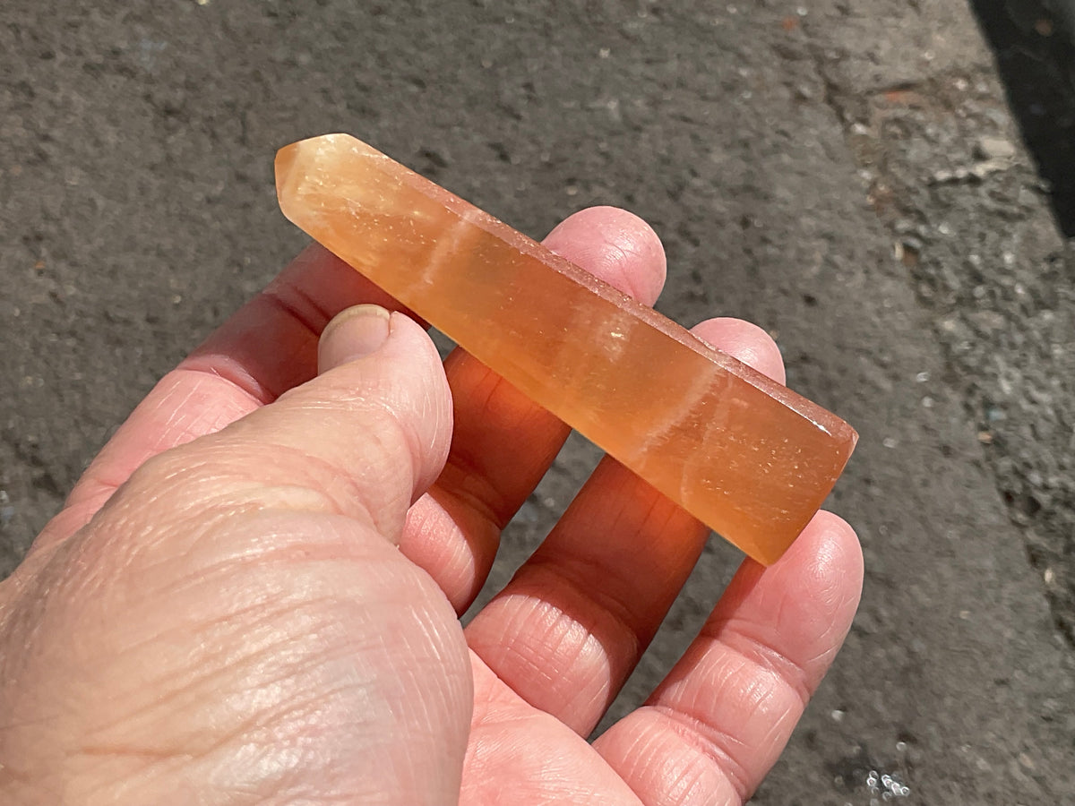 62g Honey Calcite Generator 2C