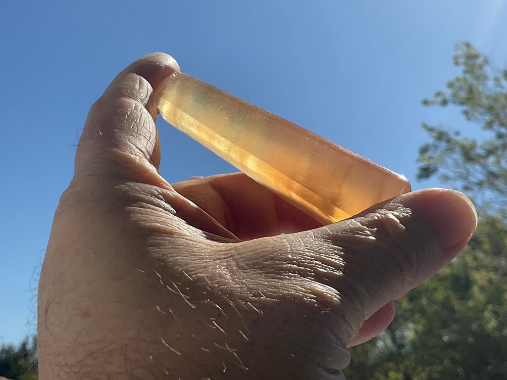 62g Honey Calcite Generator 3A