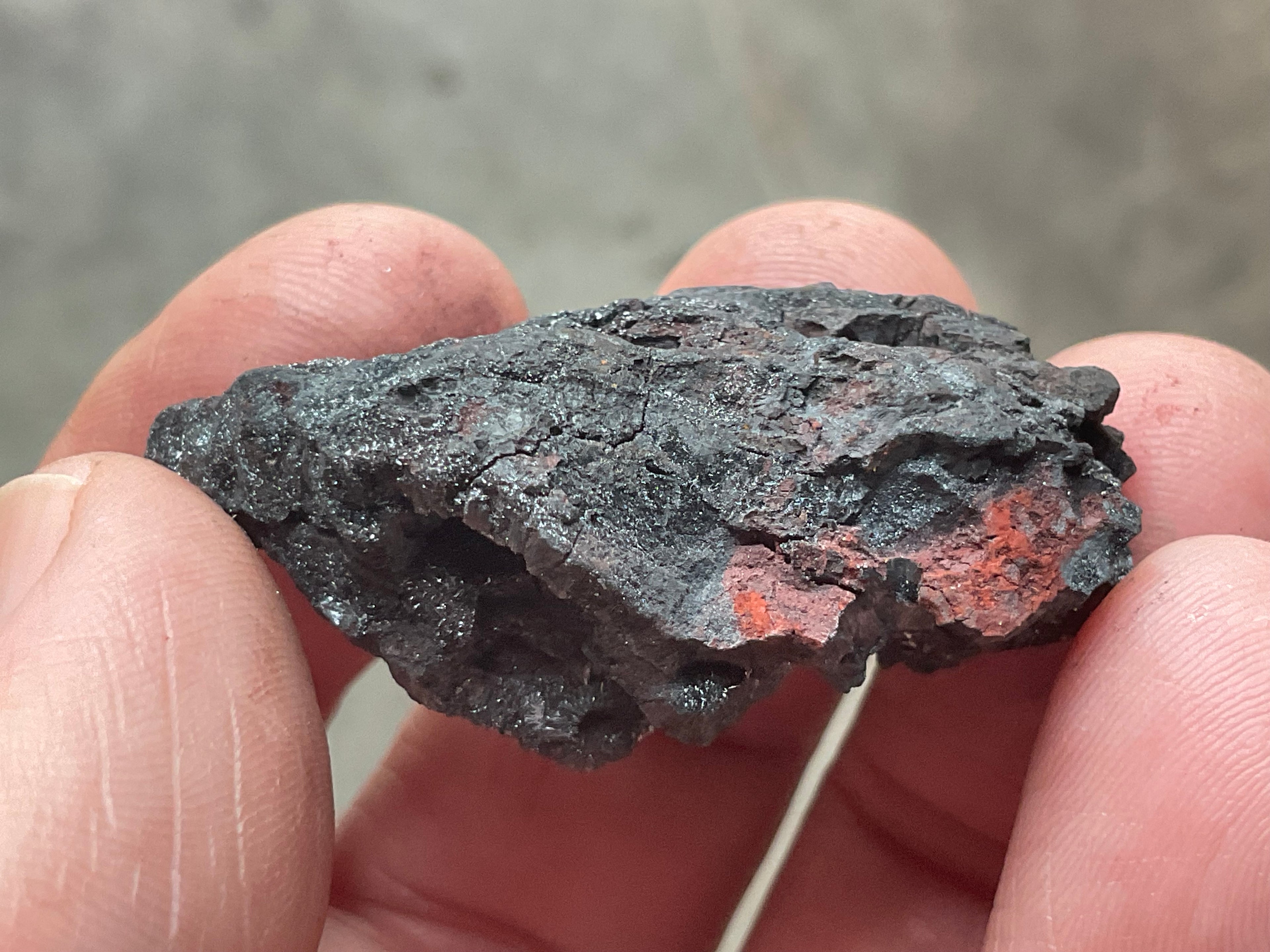 24g Australian Pyrolusite Specimen 4A