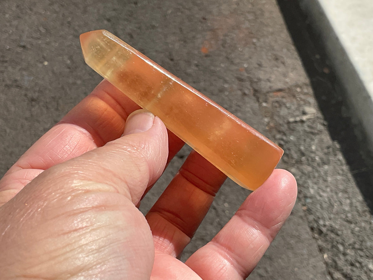 59g Honey Calcite Generator 3B