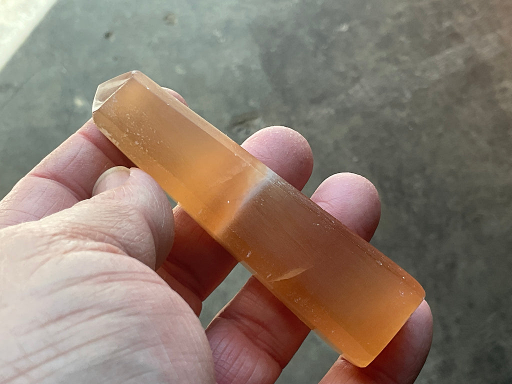 67g Honey Calcite Generator 3C
