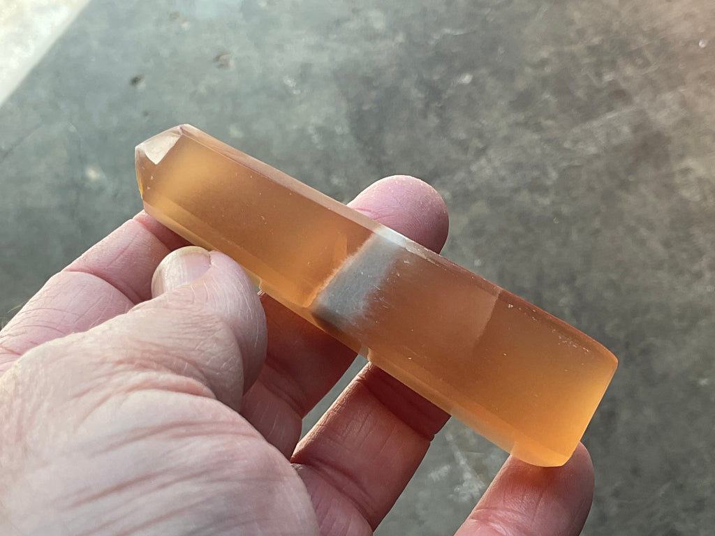 67g Honey Calcite Generator 3C