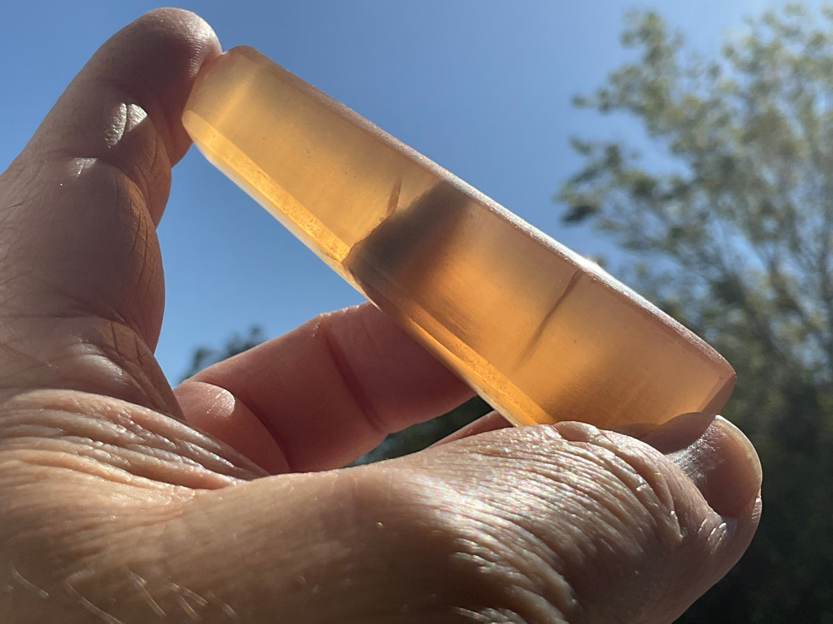 67g Honey Calcite Generator 3C