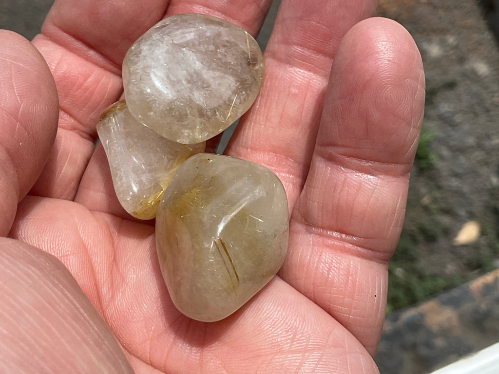 34g Golden Rutile Tumbled Stone Group 2