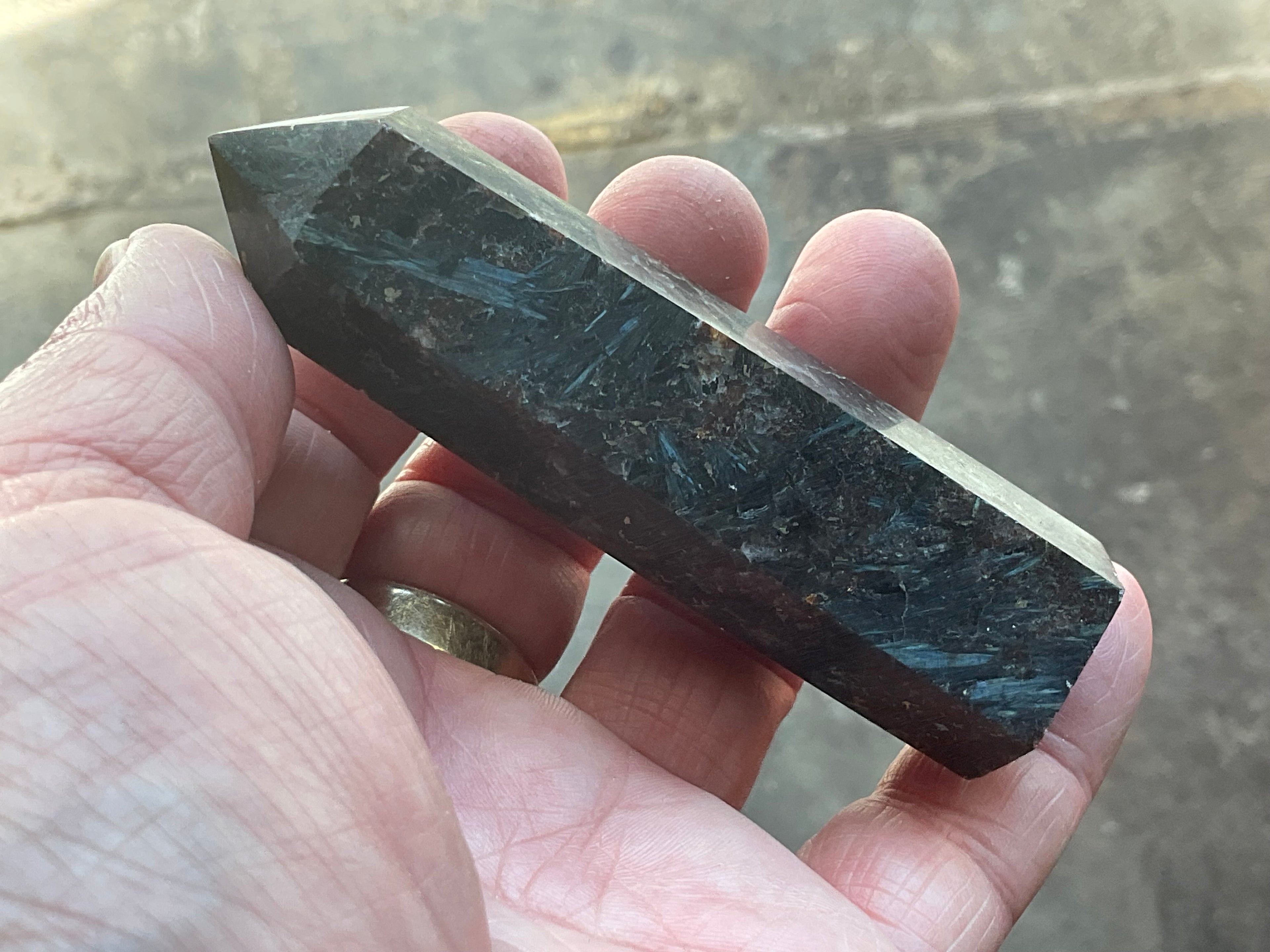 104g Arfvedsonite Generator 1C
