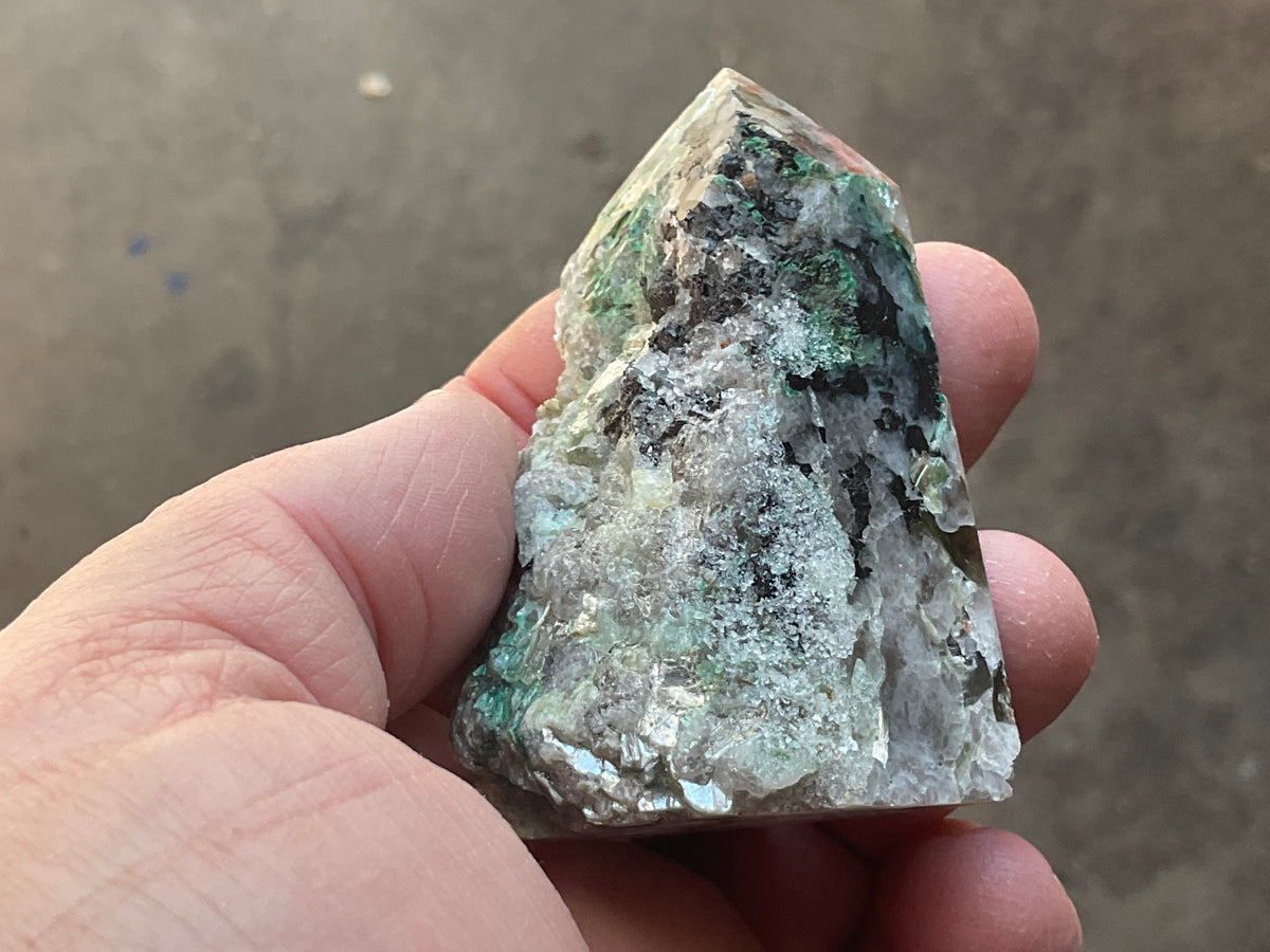 96g Copper Feldspar Pegmatite Generator