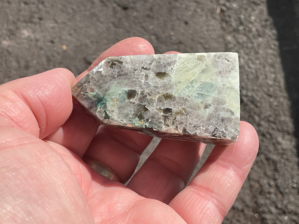 96g Copper Feldspar Pegmatite Generator