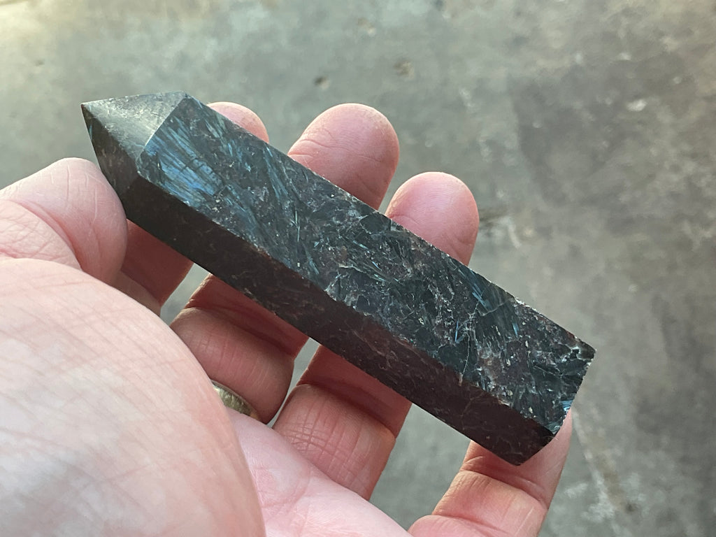 112g Arfvedsonite Generator 3C
