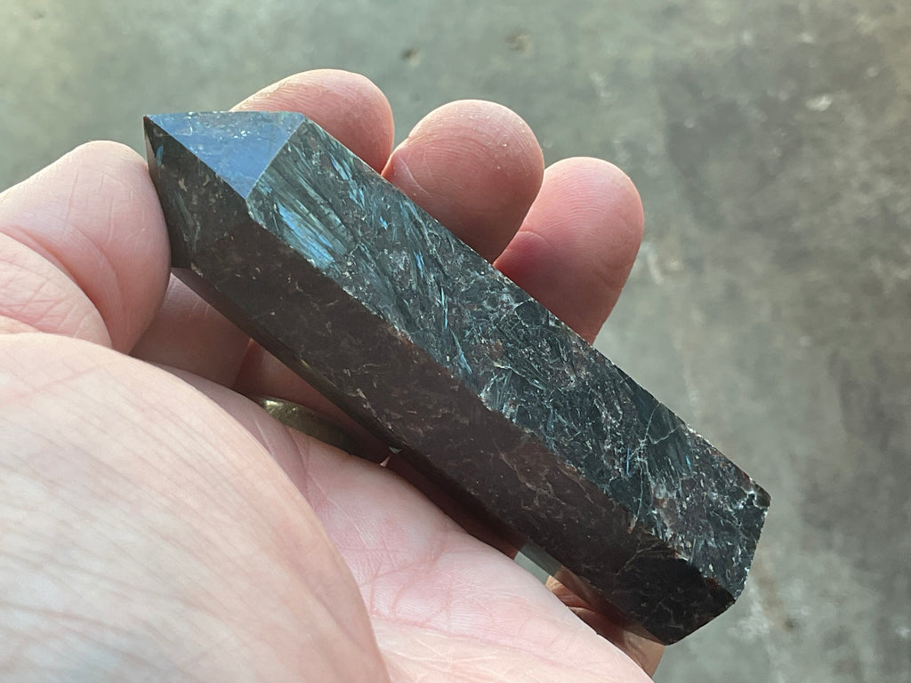 112g Arfvedsonite Generator 3C