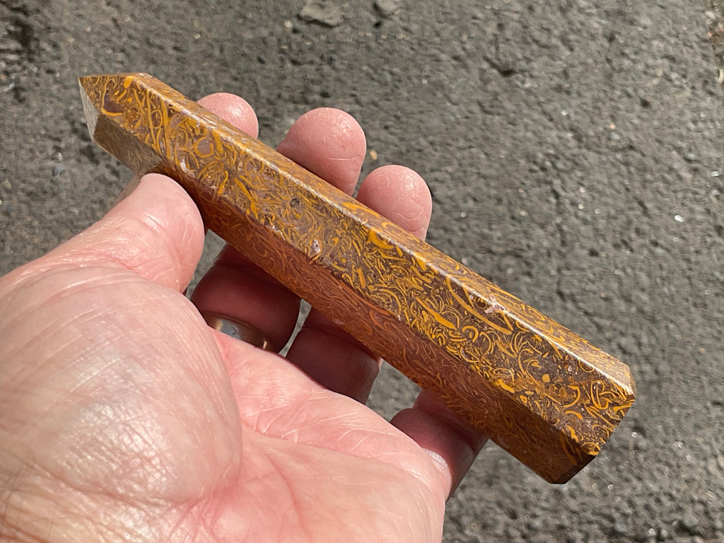 138g Calligraphy Stone Generator 4A