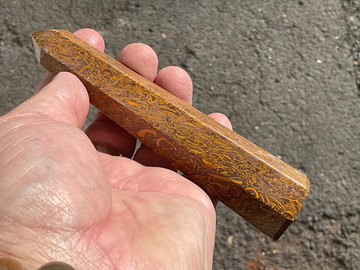 138g Calligraphy Stone Generator 4A