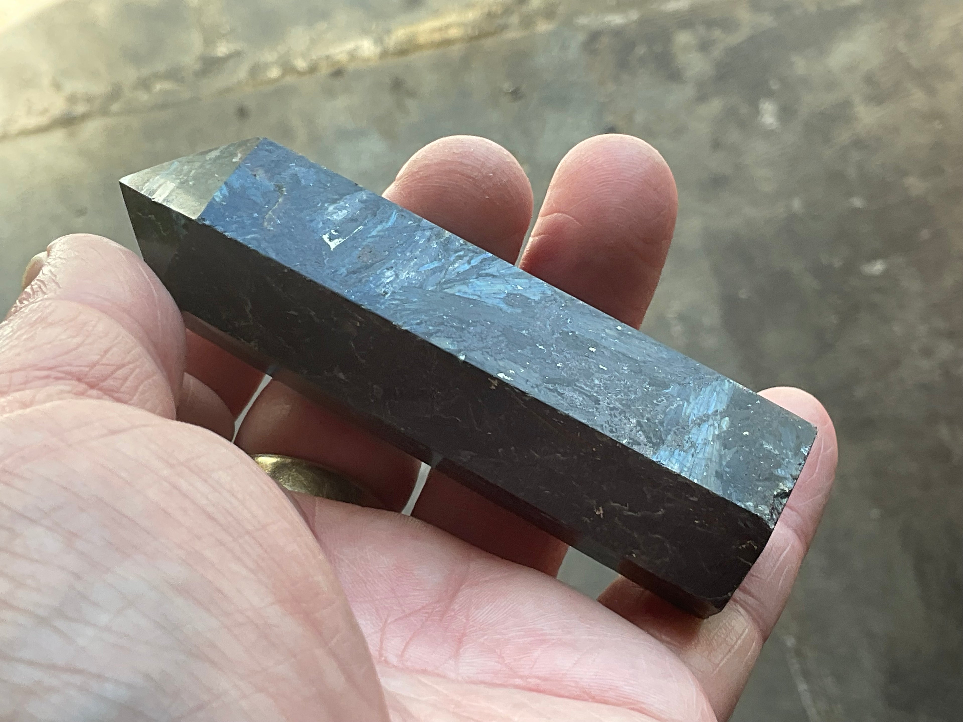 114g Arfvedsonite Generator 4B