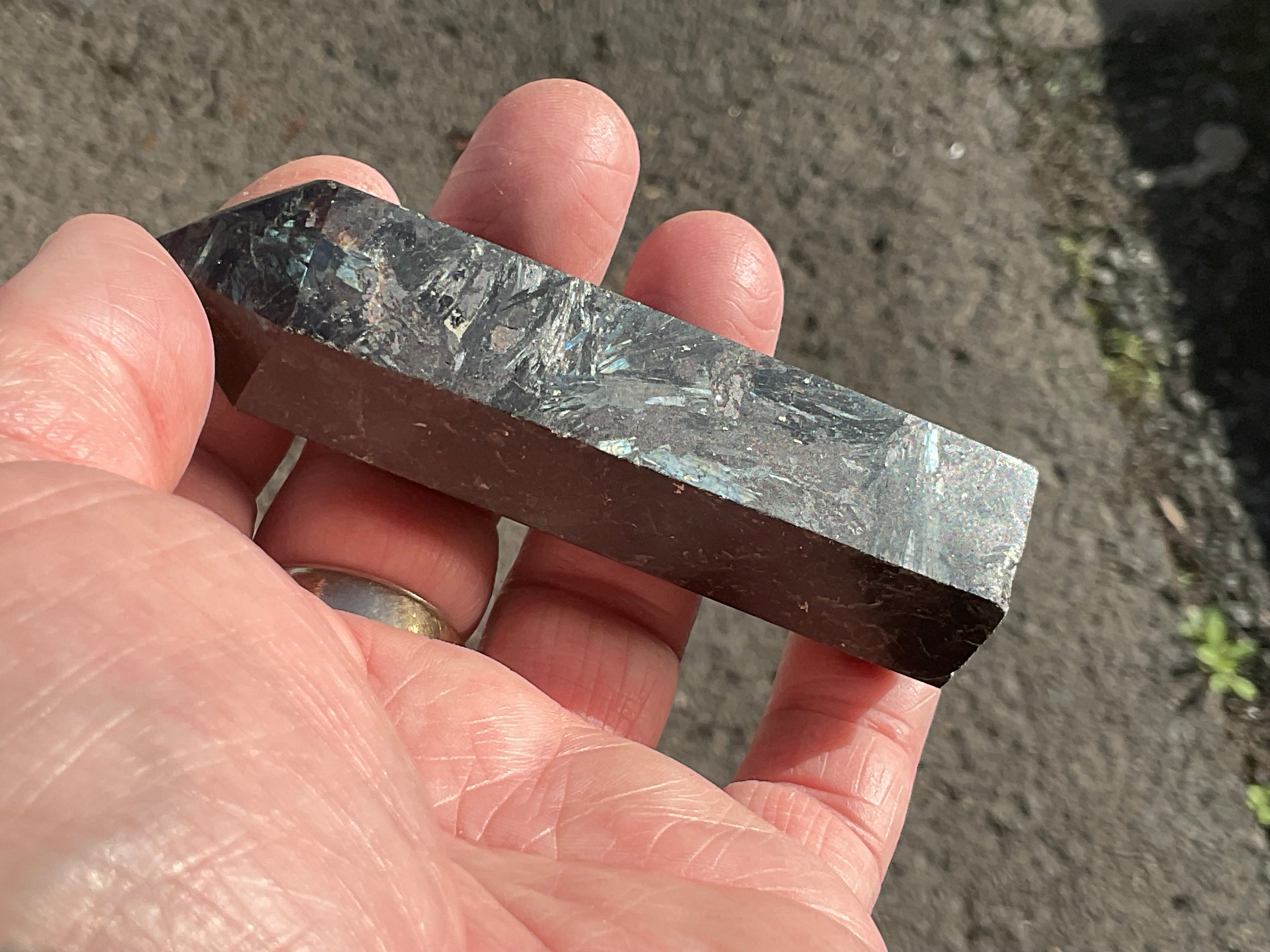 114g Arfvedsonite Generator 4B