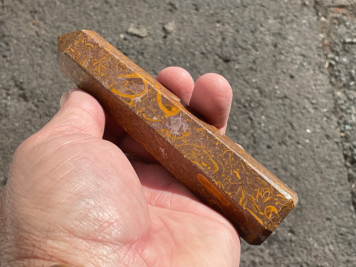 147g Calligraphy Stone Generator 4B