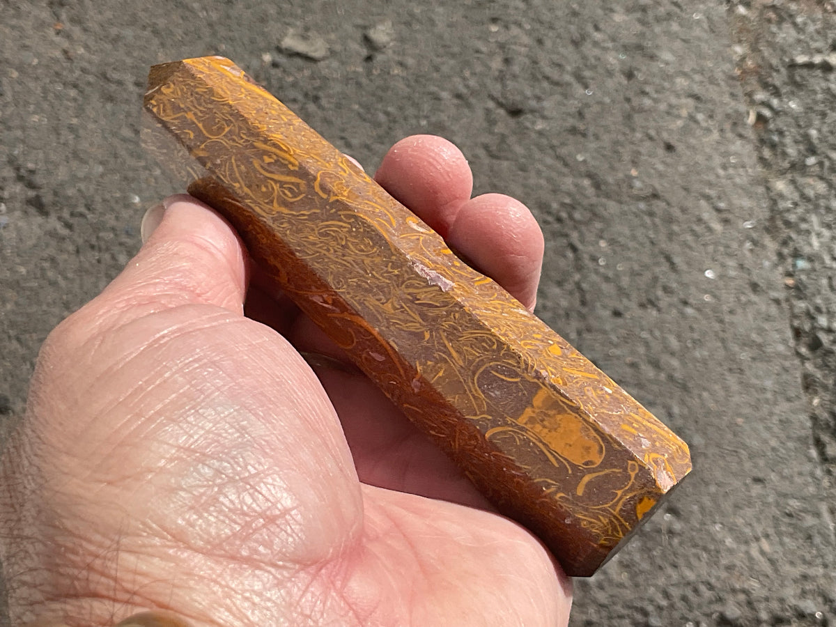 147g Calligraphy Stone Generator 4B