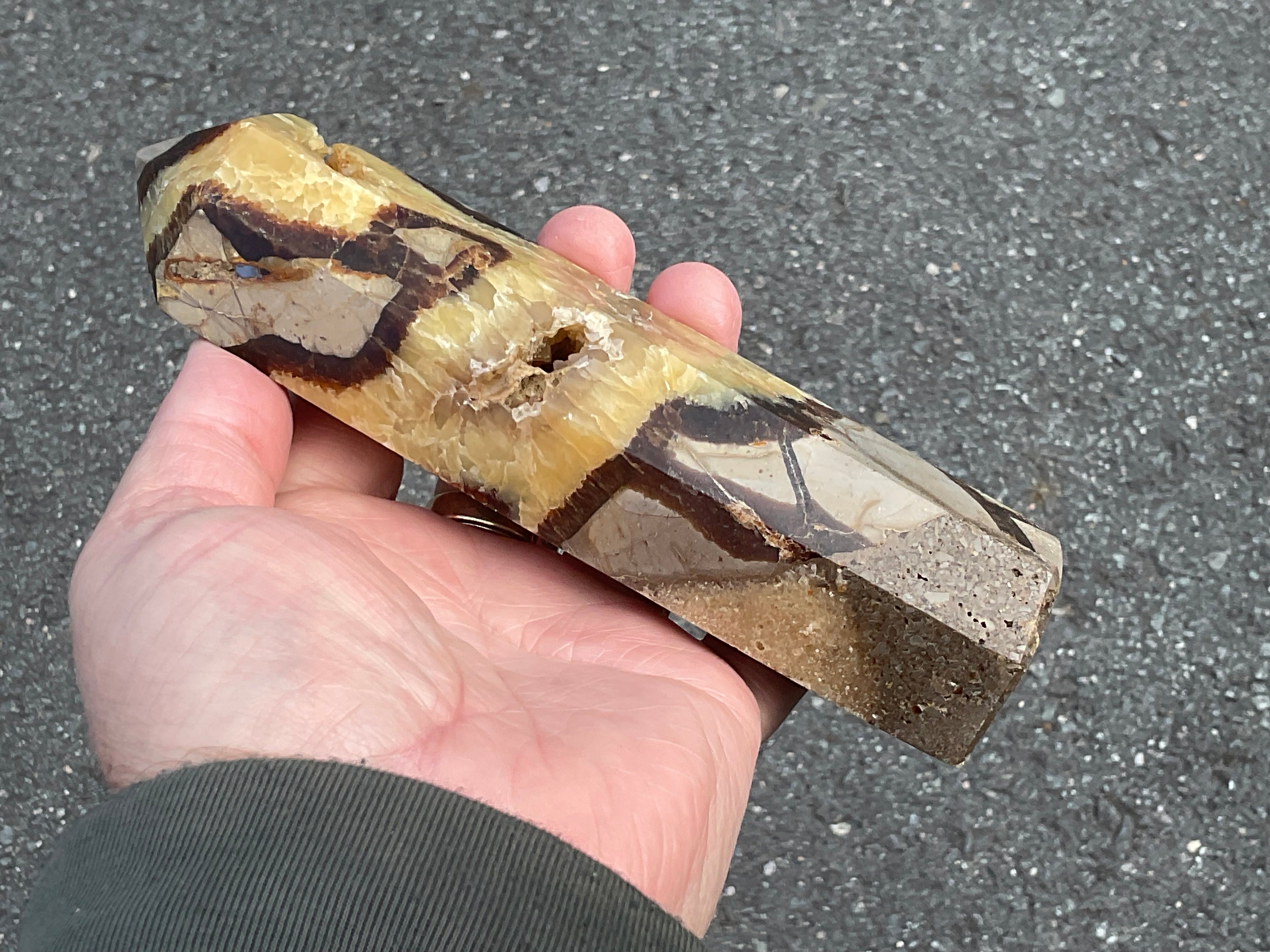 462g Large Madagascan Septarian Generator 2A