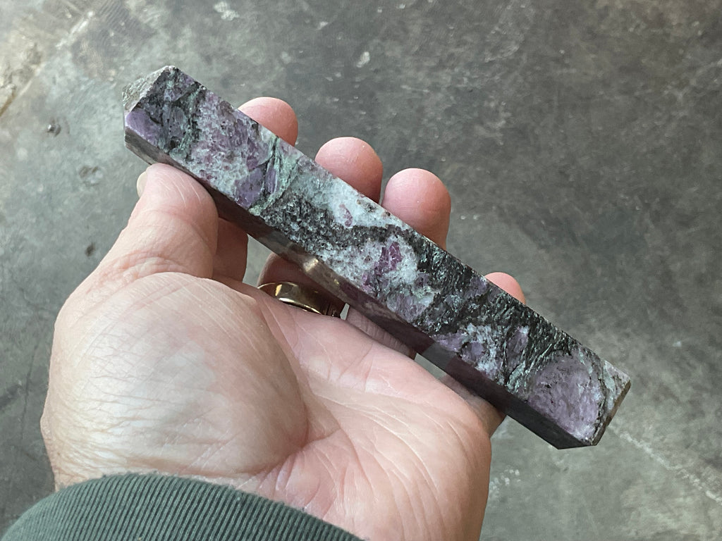 157g Ruby/Spinel in Matrix Generator B