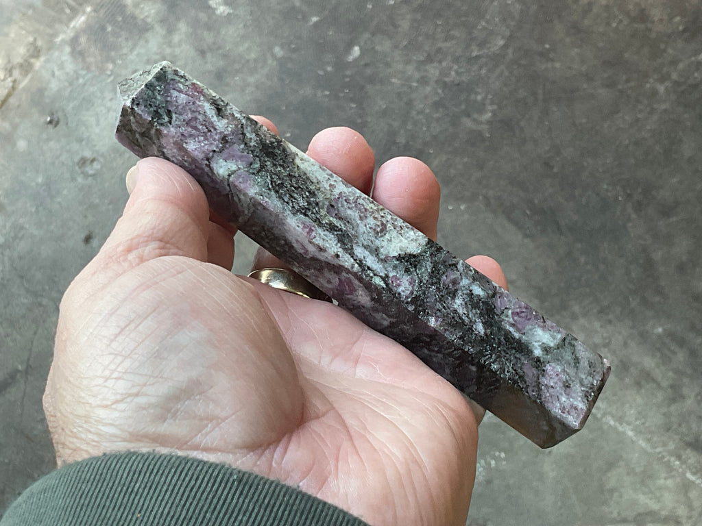 157g Ruby/Spinel in Matrix Generator B