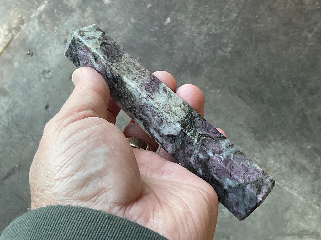 157g Ruby/Spinel in Matrix Generator B