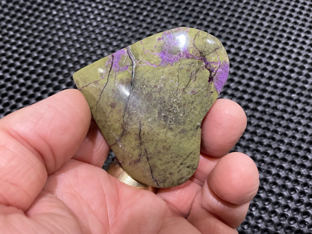 58g Atlantisite Heart 5B