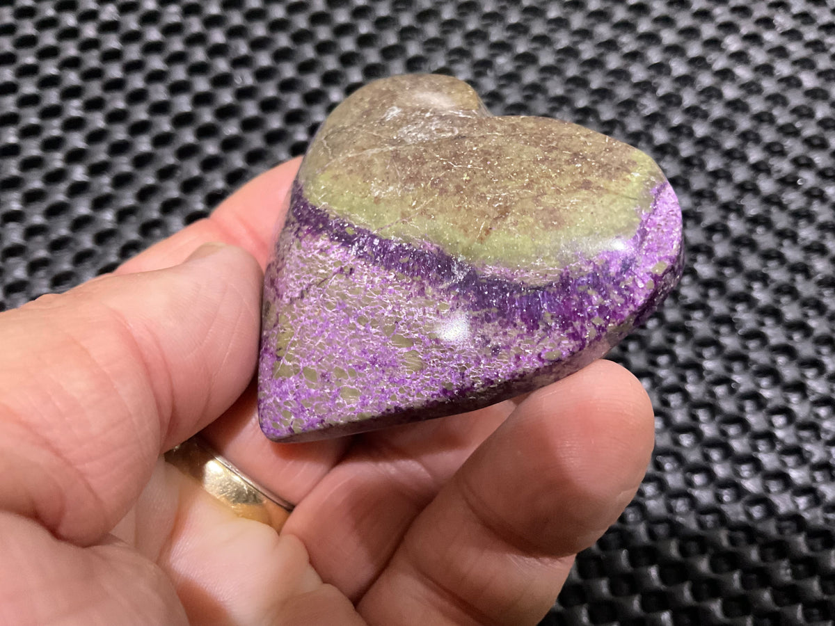 65g Atlantisite Heart 6A