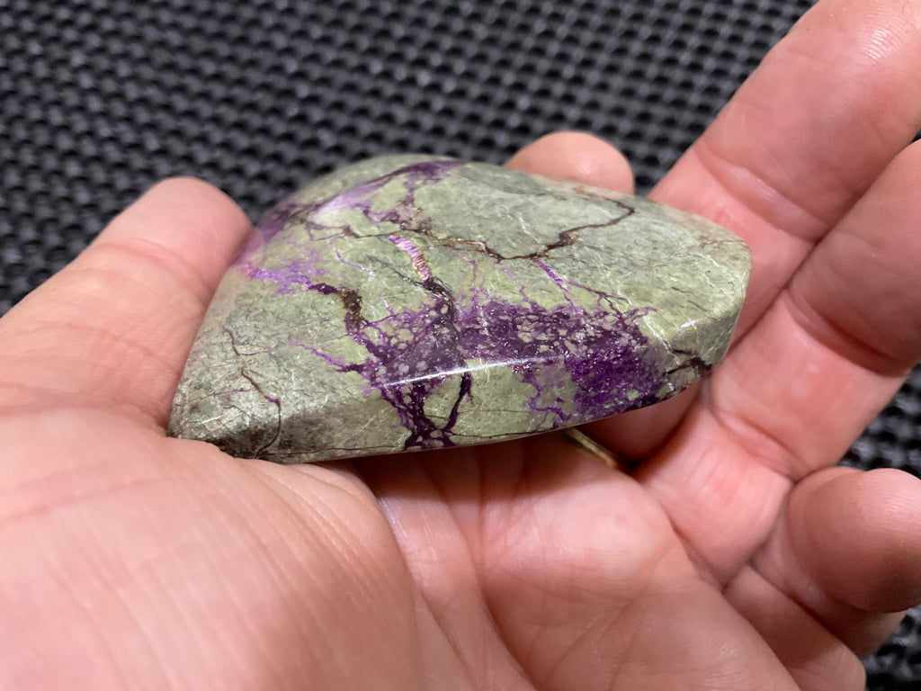 80g Atlantisite Heart 6C