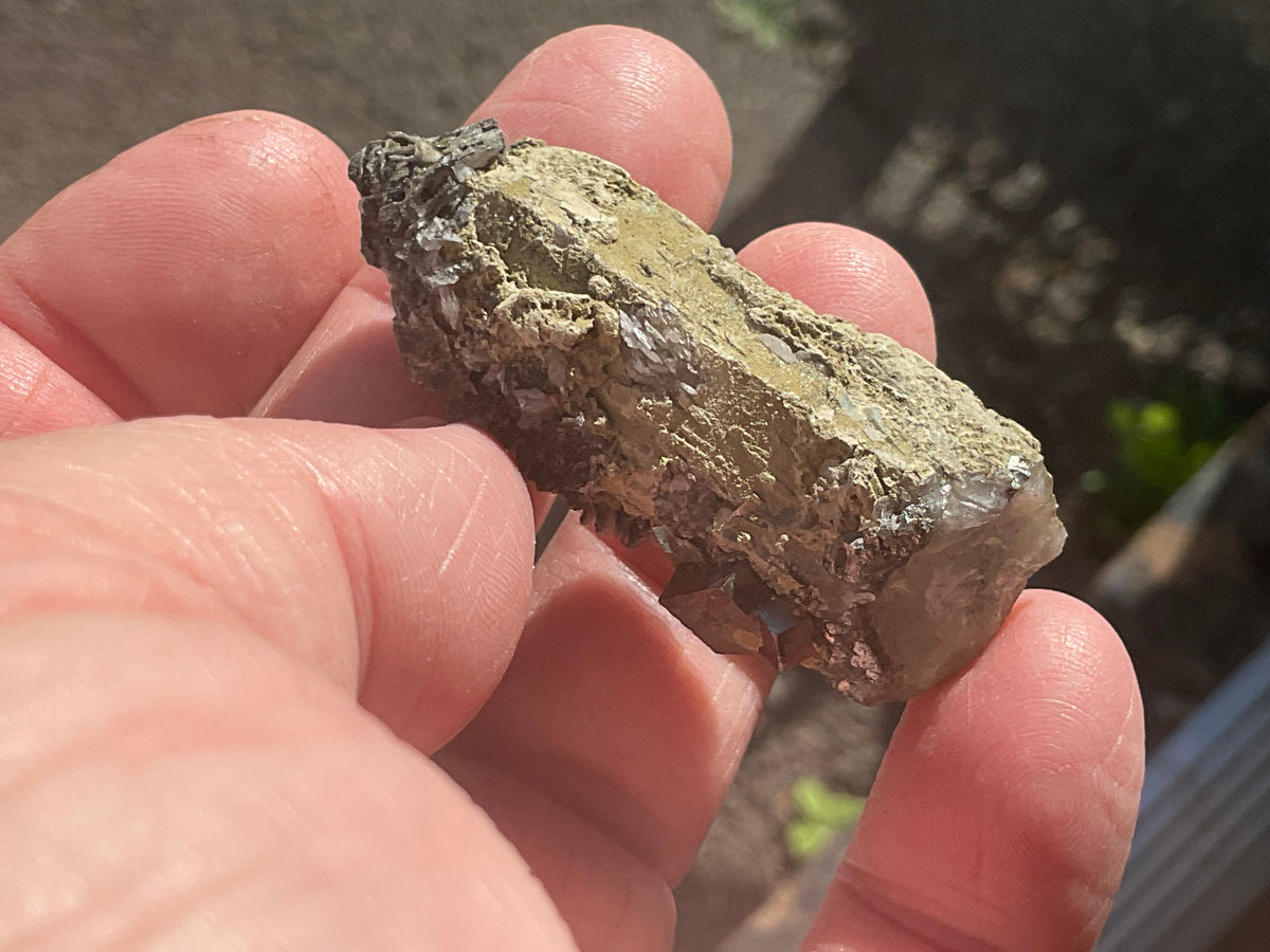 22g Quartz, Calcite and Arsenopyrite Specimen 2A
