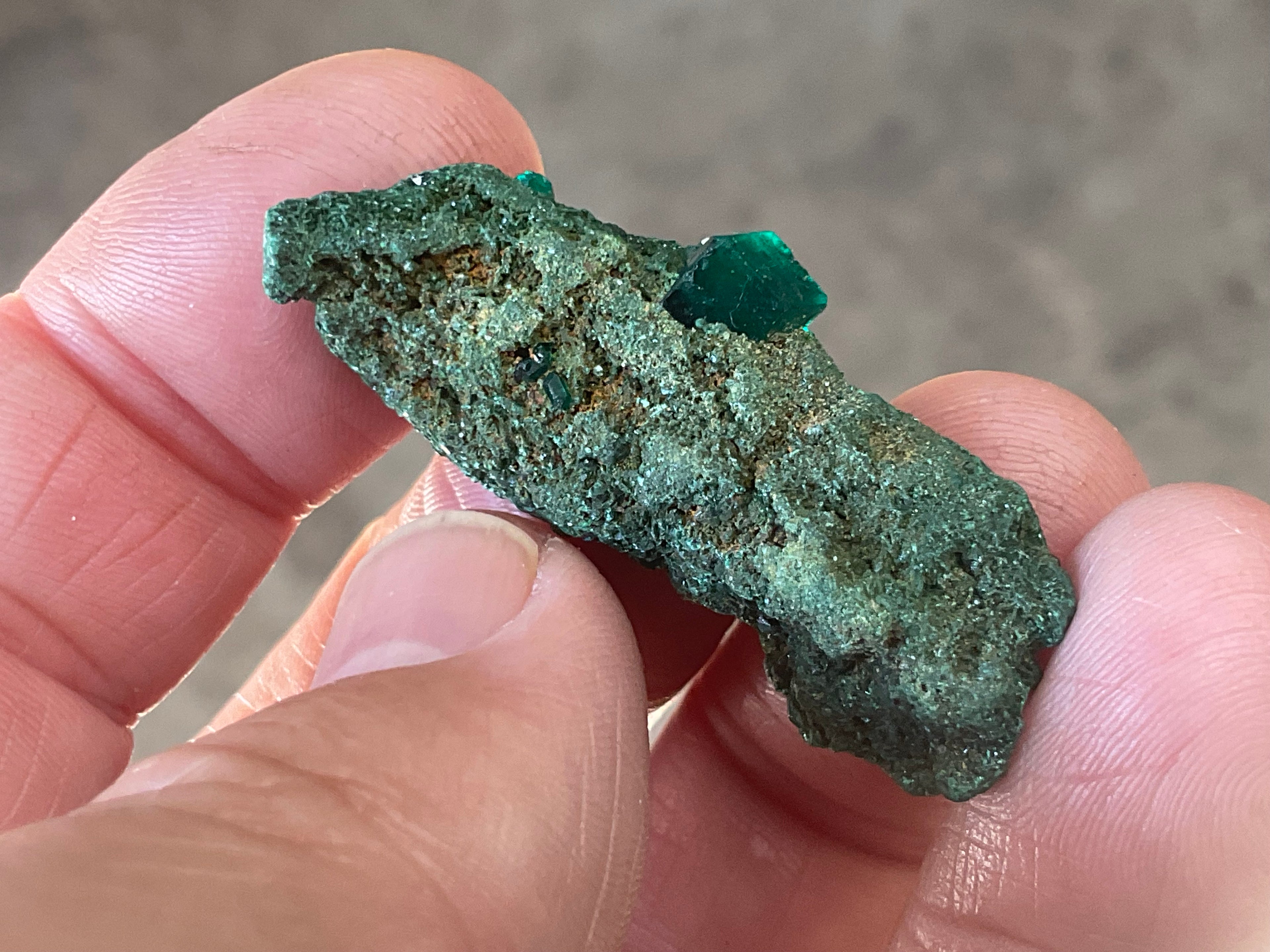 10g Congolese Dioptase Specimen 8A