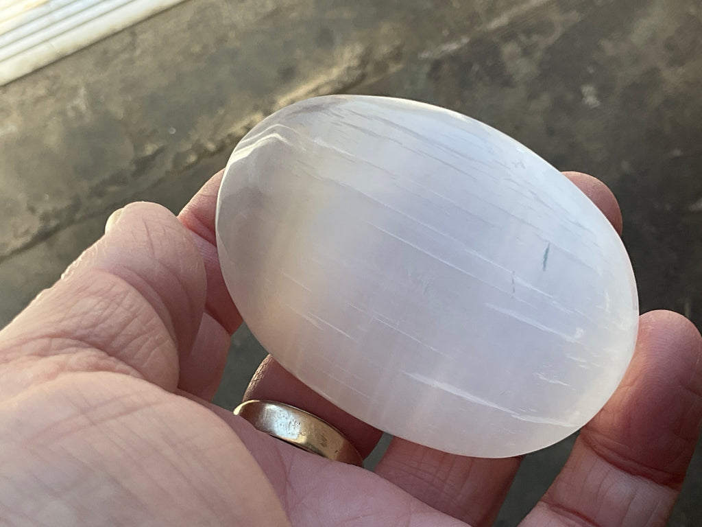115g Flower of Life Etched Selenite Palmstone 1B
