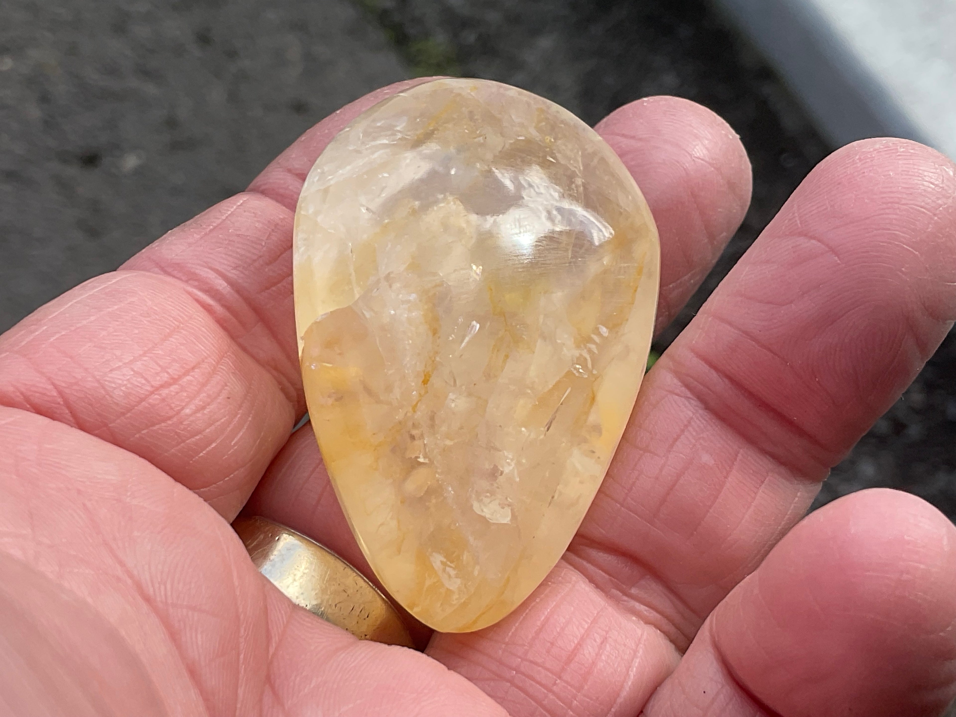 42g Golden Healer Palmstone 2A
