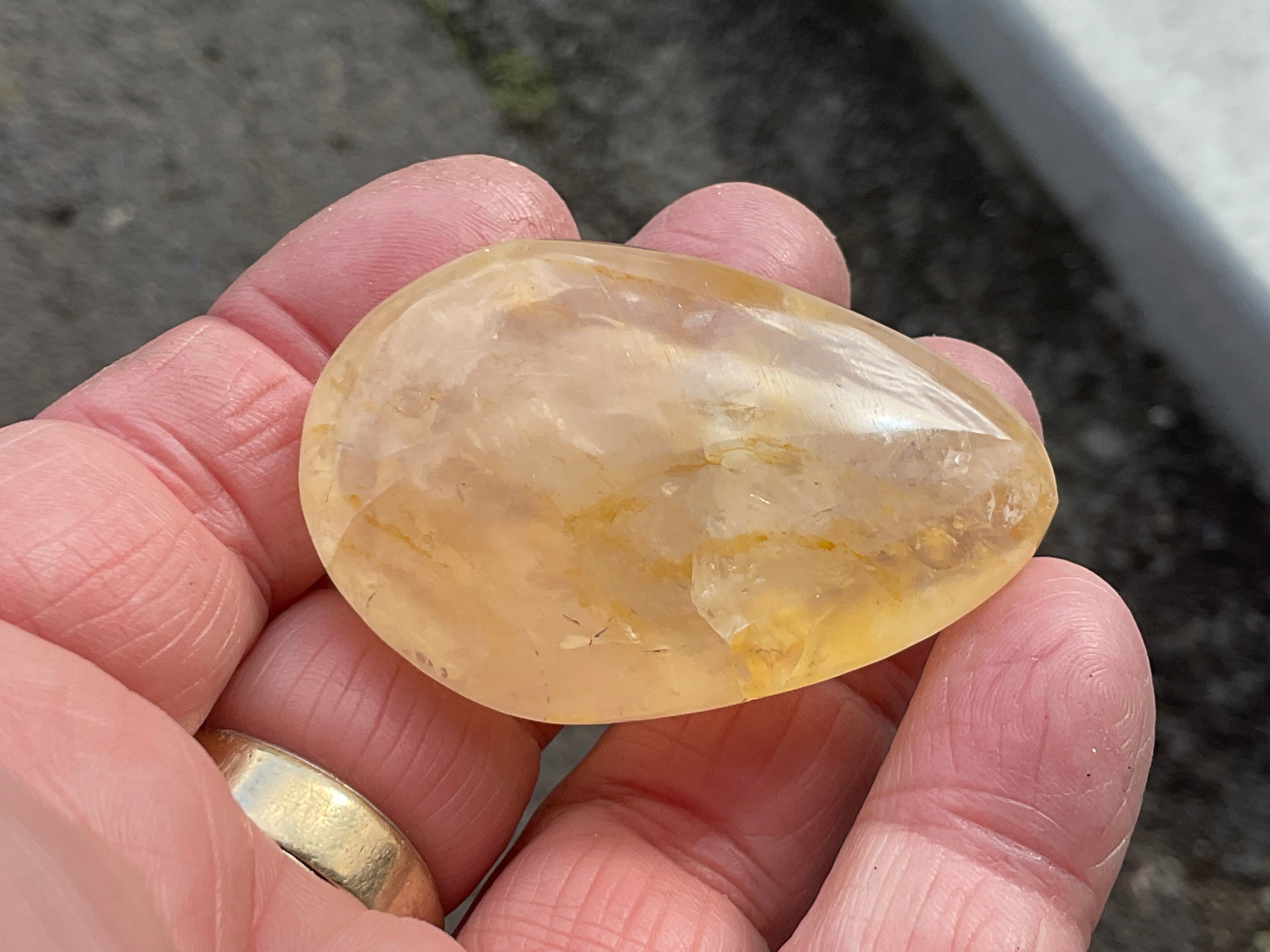 42g Golden Healer Palmstone 2A