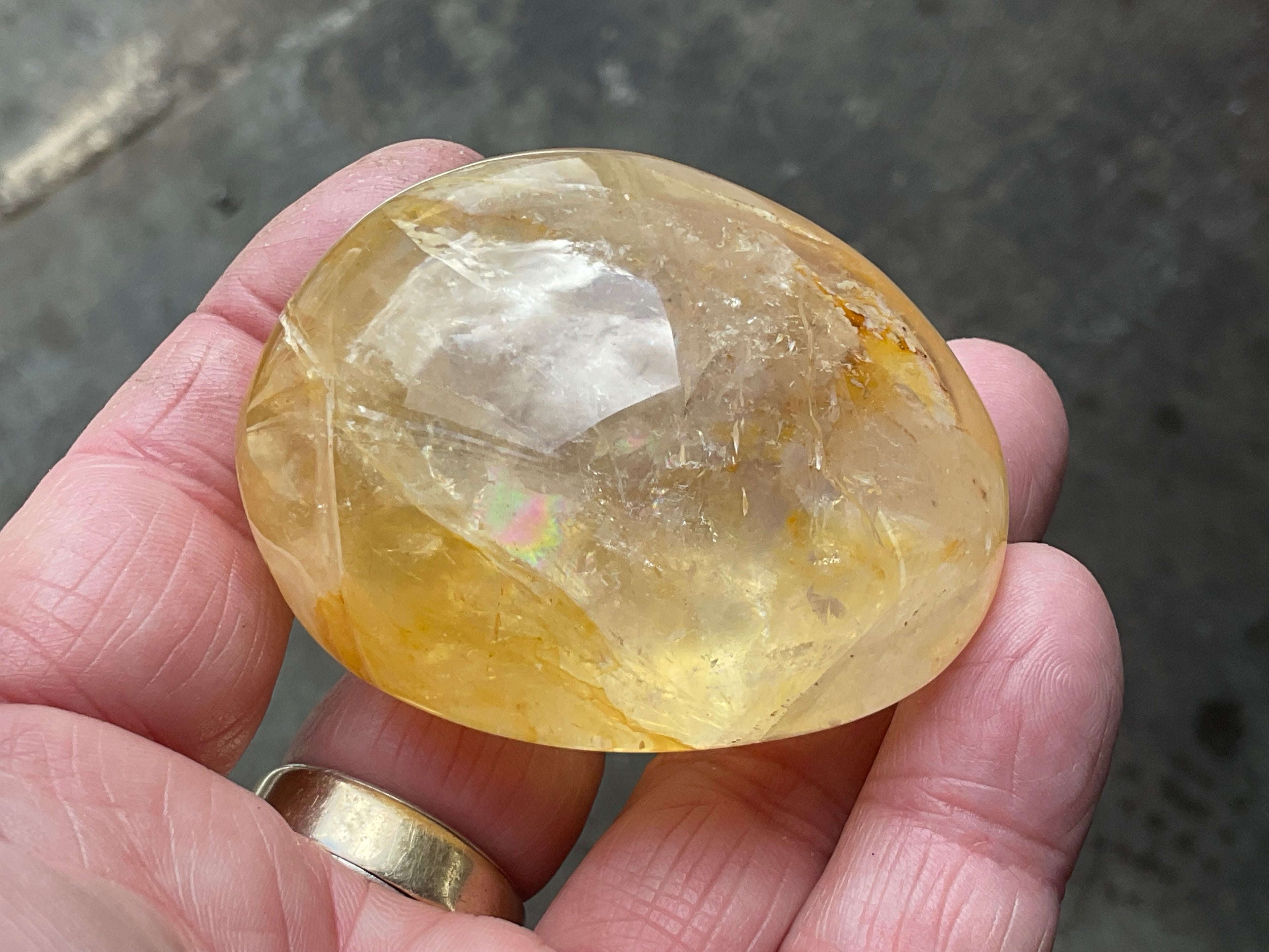 116g Golden Healer Palmstone B