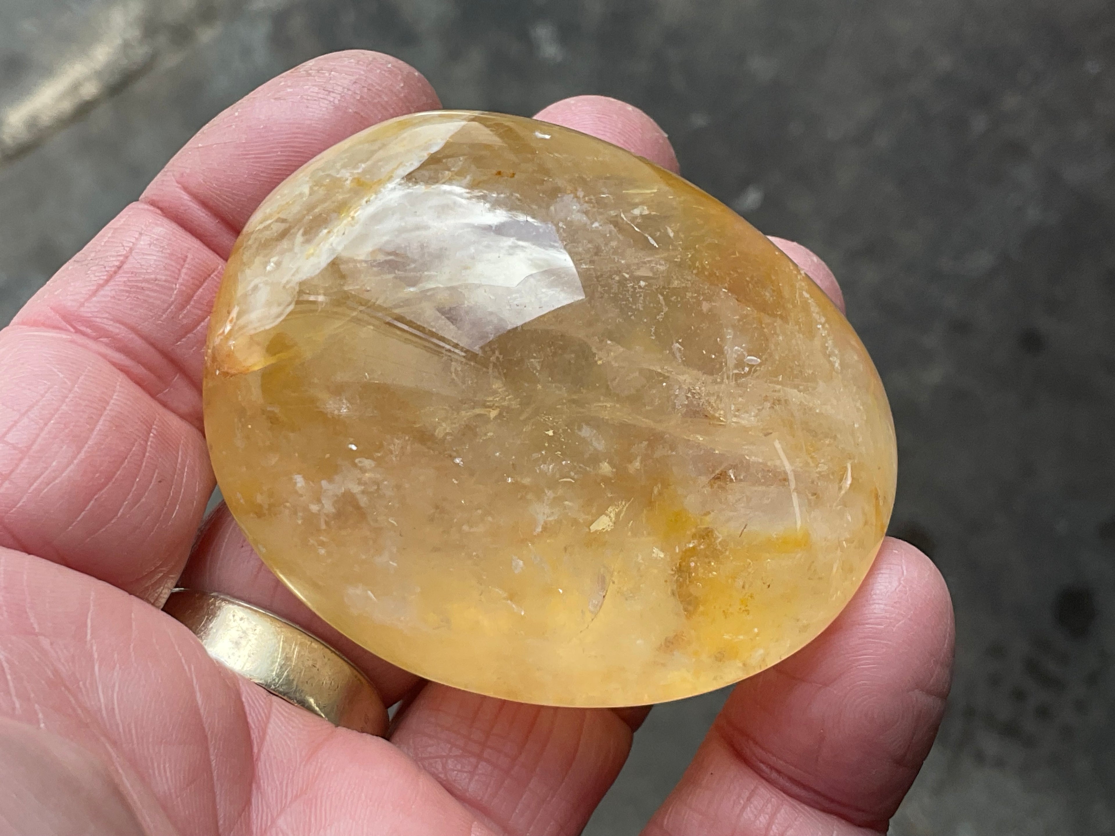 116g Golden Healer Palmstone B