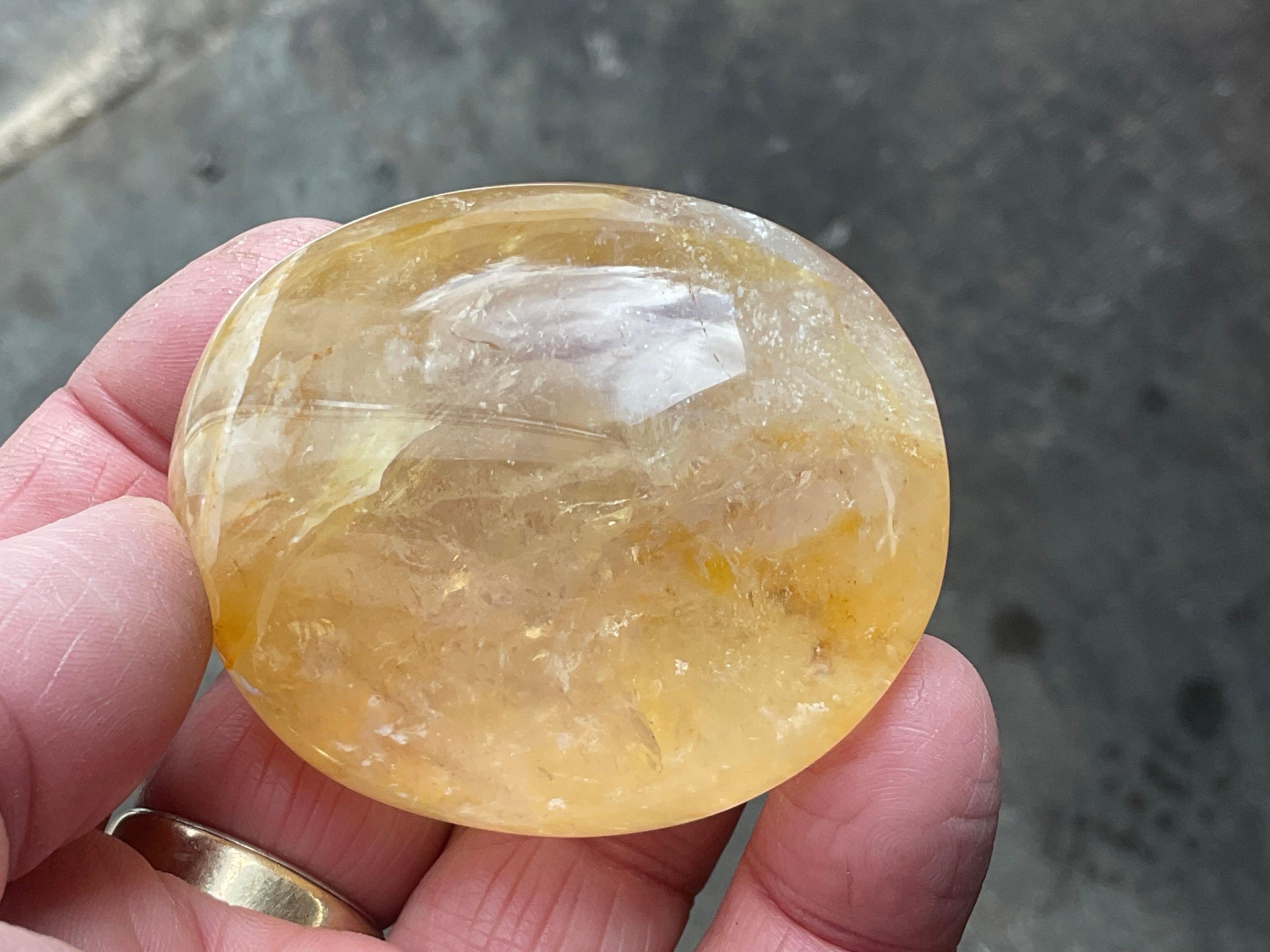 116g Golden Healer Palmstone B