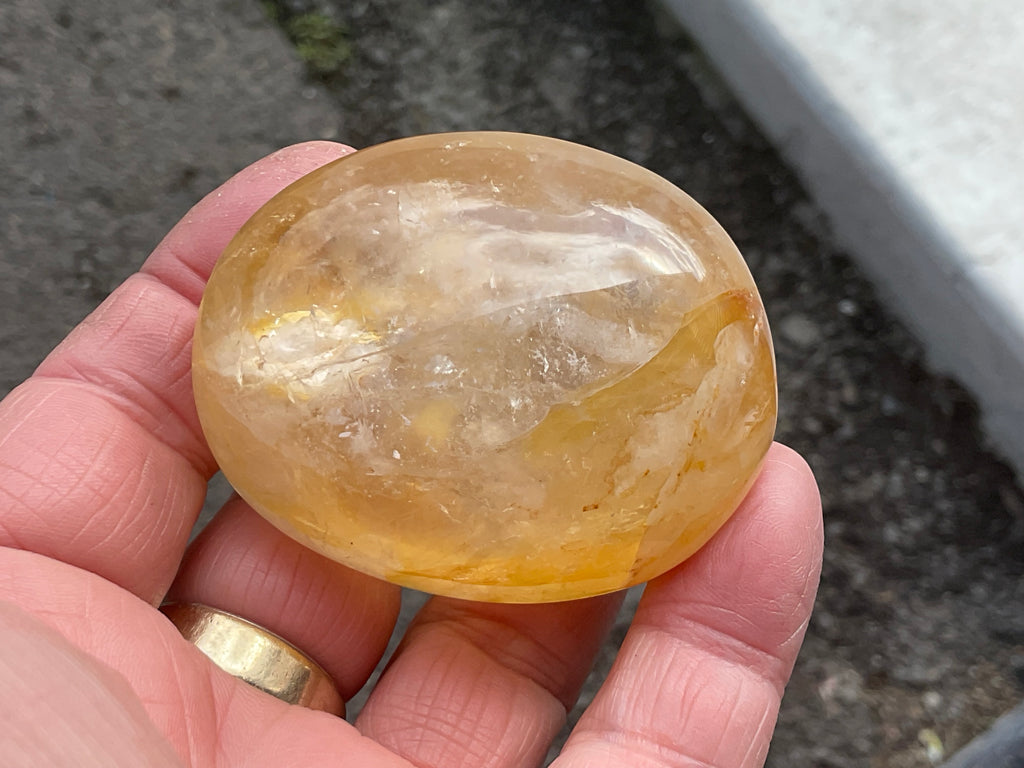 116g Golden Healer Palmstone B