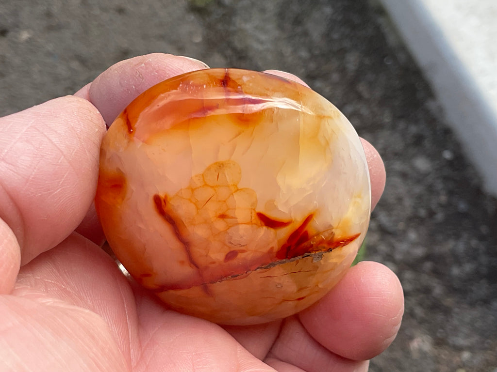 84g Carnelian Palmstone 5A