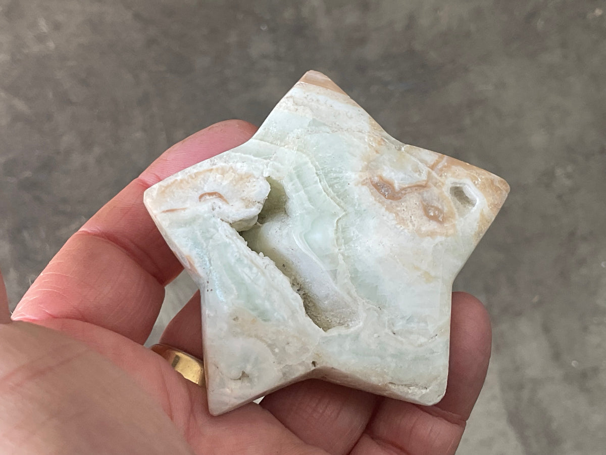 125g Caribbean Calcite Star