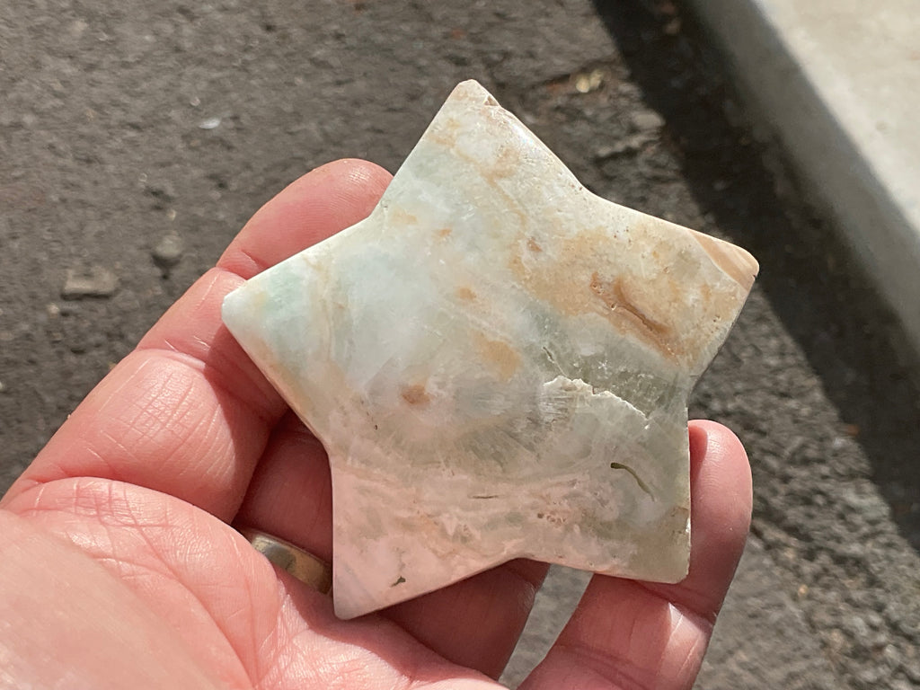 125g Caribbean Calcite Star