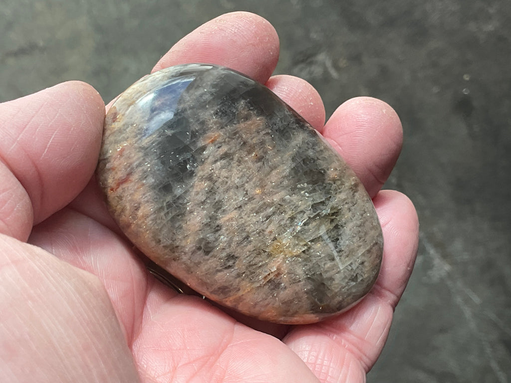 76g Black Moonstone Palmstone 4A