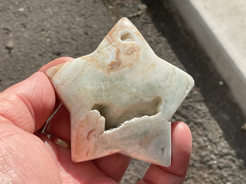 125g Caribbean Calcite Star