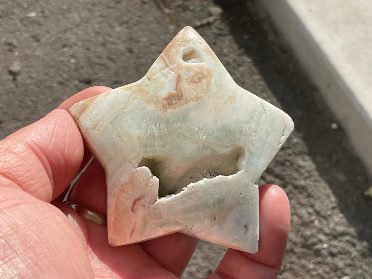 125g Caribbean Calcite Star